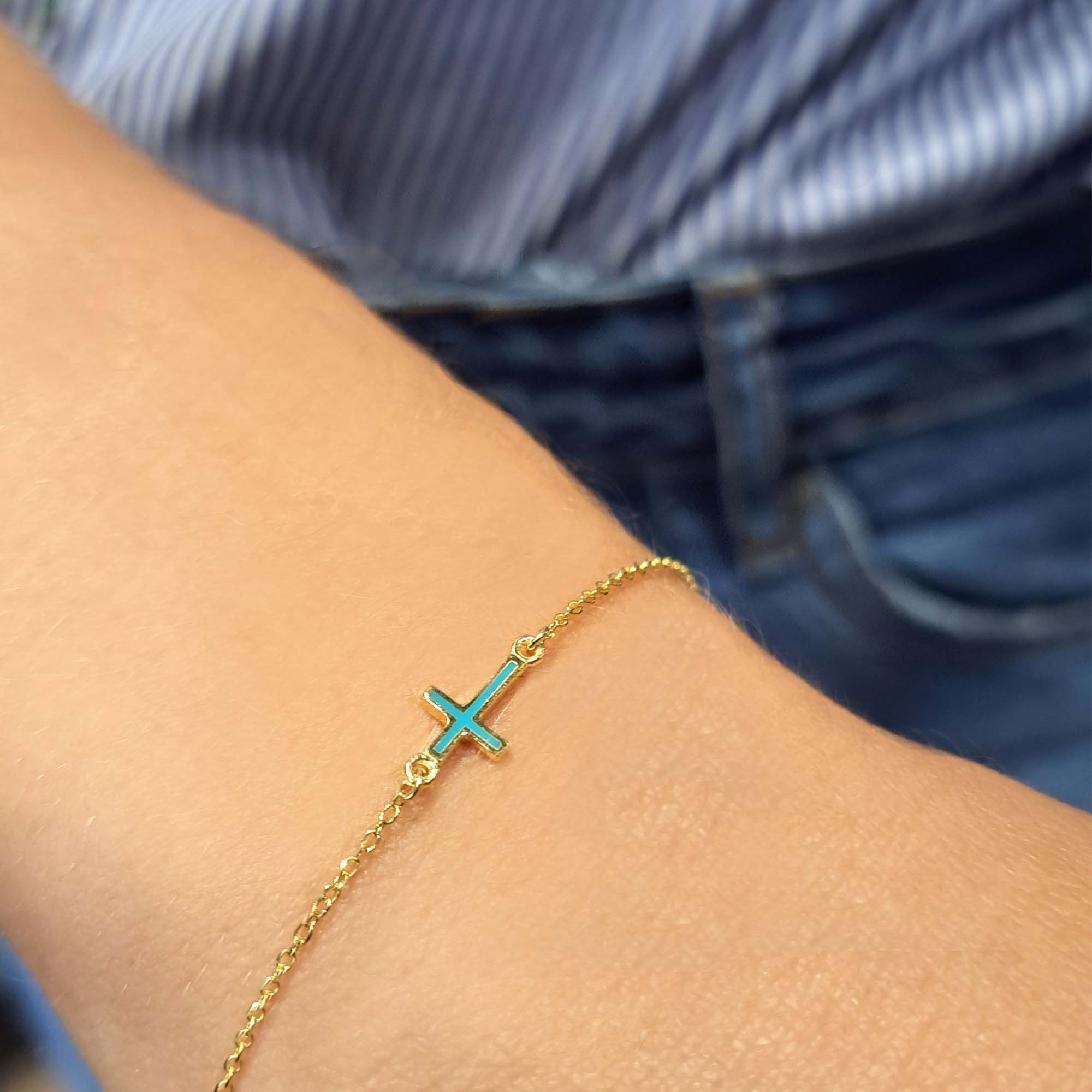 Tiny Diamond Cross Bracelet – STONE AND STRAND