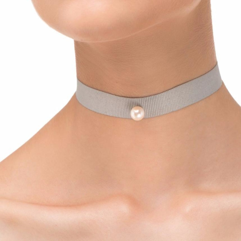 Omnia Solitaire Choker - White Pearl - Grey Ribbon - Spirito Rosa | Βραβευμένα Κοσμήματα σε Απίστευτες Τιμές